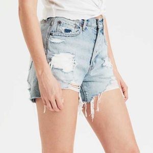 American Eagle 90s Boyfriend Shorts
